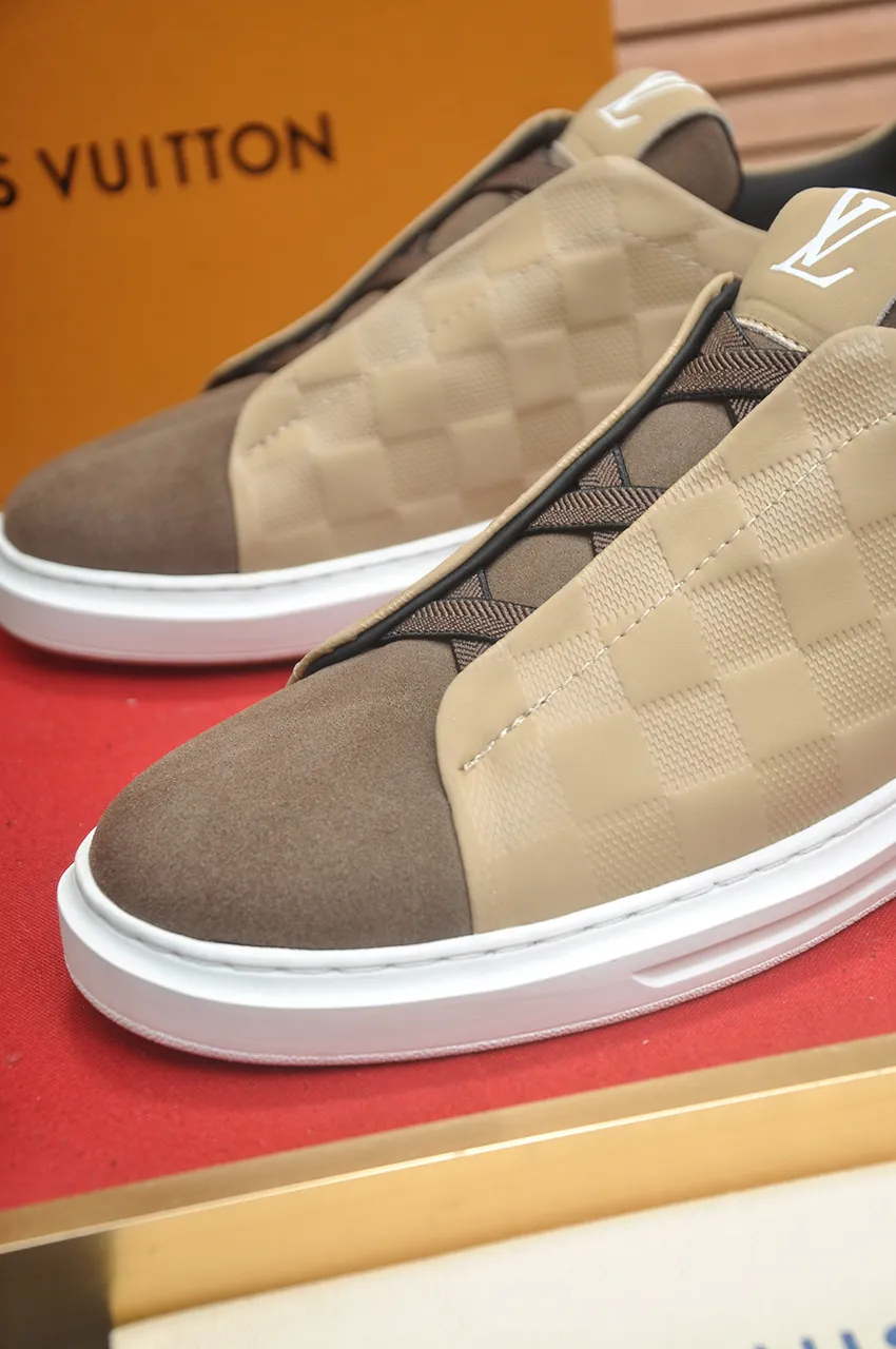 Men's shoes💰460💶【LOUIS VUITTON】Same model from LV.Louis Vuitton official website [satisfied] original single hot model LV original factory cowhide material👑1:1 original plate sheepskin lining, body accessories one to one mold opening💪 counter quality 🙏 Dear friends, if you still worry about wearing matching shoes💋, then these shoes are your best choice🎁🎁! 38-45 (45 is custom-made and cannot be returned or exchanged)